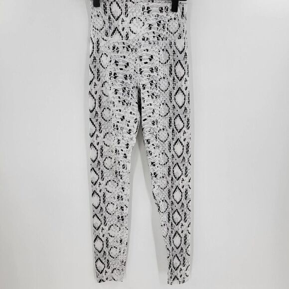 Til you collapse effortless white cobra snakeskin print leggings xxs - Picture 1 of 4